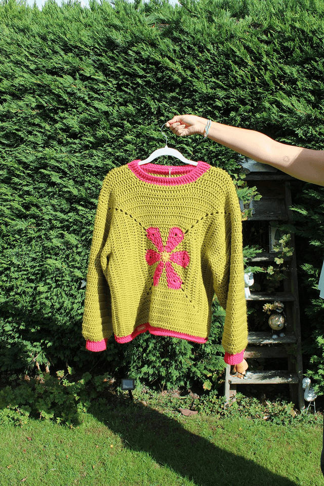 Chunky Flower Jumper 